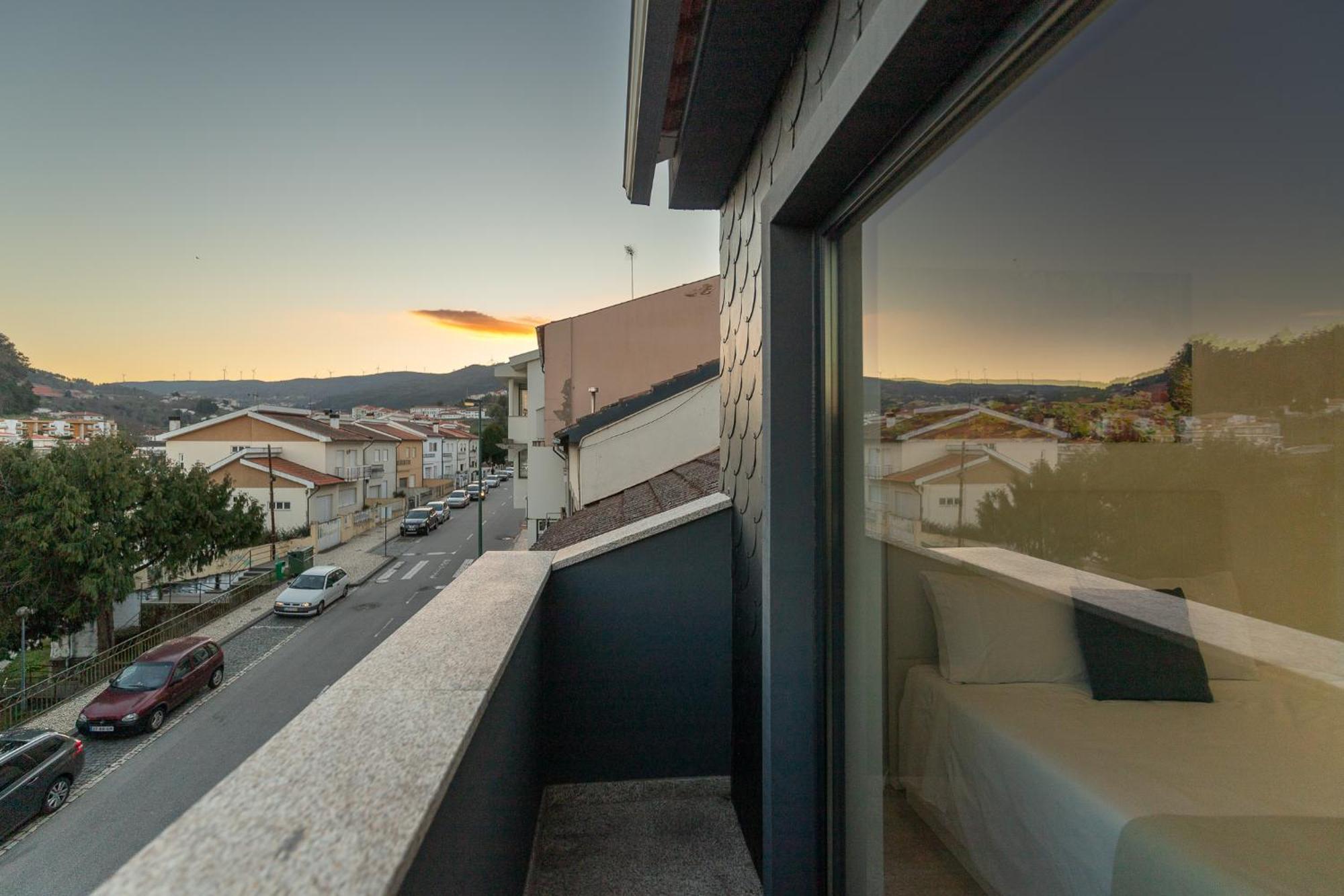 Appartamento Fafel Little House - Quinta De Cravaz Lamego Esterno foto